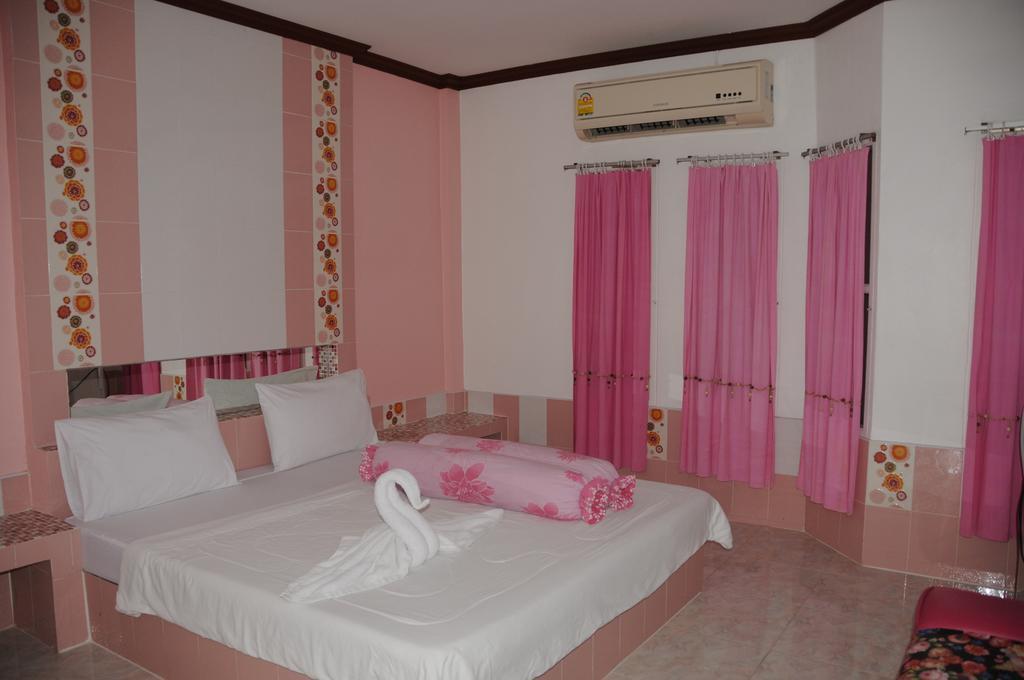Saraburi Garden Resort Exteriör bild