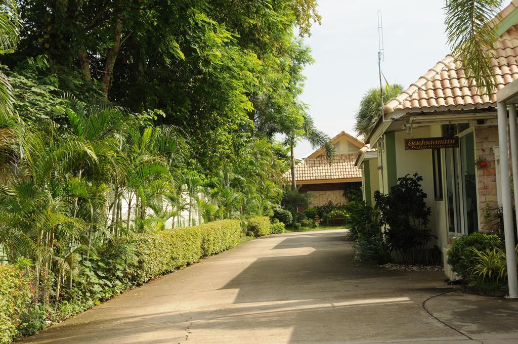 Saraburi Garden Resort Exteriör bild