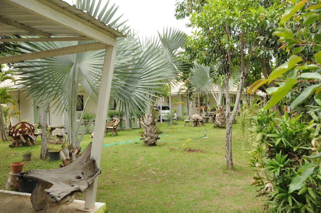 Saraburi Garden Resort Exteriör bild